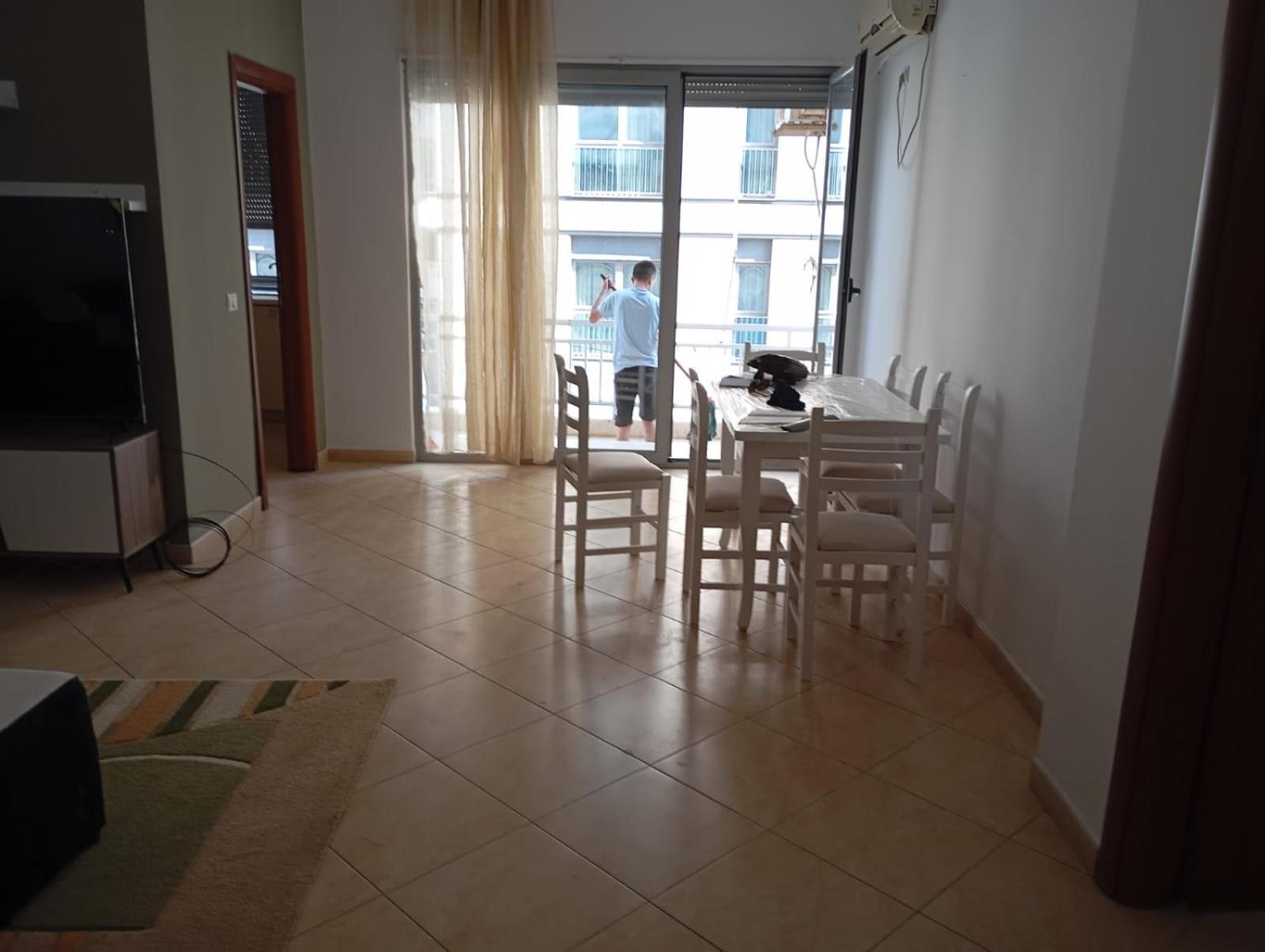 Royal Hostel 地拉那 外观 照片